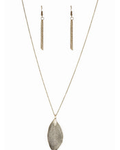 Load image into Gallery viewer, Leaf Necklace &amp; Earrings Set
